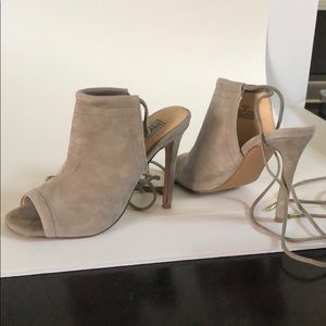 Steve Madden Sophie Taupe Suede Heels Size 7